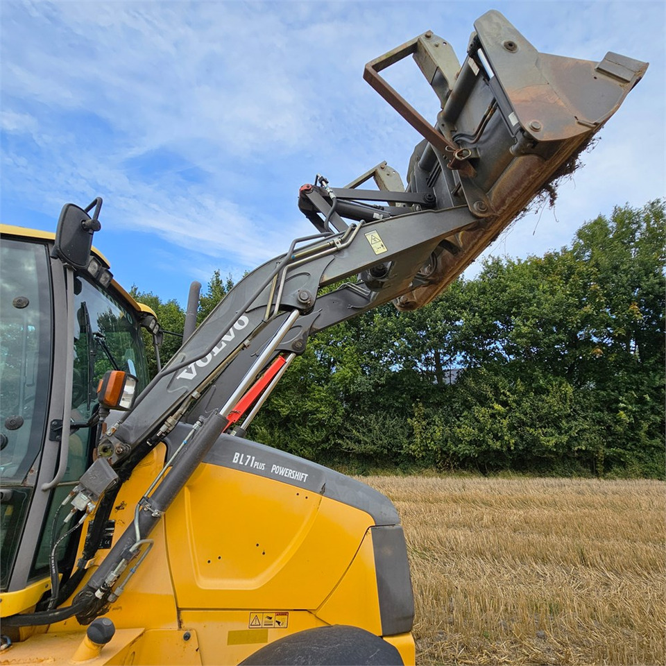 Terna Volvo BL71 Plus: foto 49 Terna Volvo BL71 Plus: foto 49