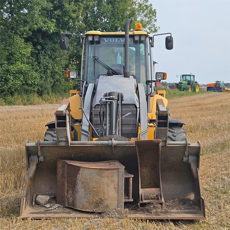 Terna Volvo BL71 Plus: foto 10 Terna Volvo BL71 Plus: foto 10