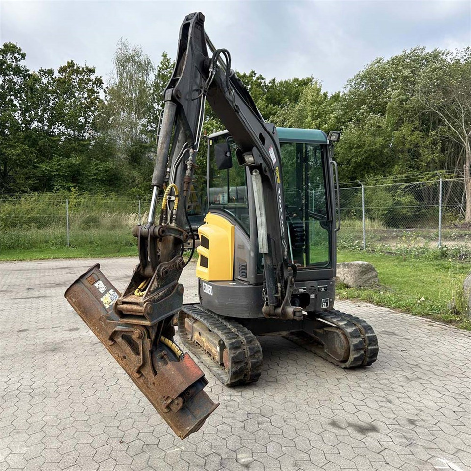 Leasing di Volvo ECR25 D Volvo ECR25 D: foto 10