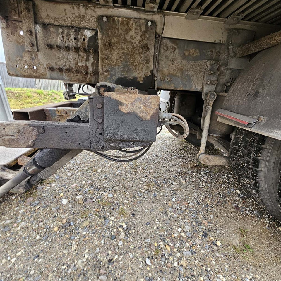 Autocarro furgonato Volvo FM: foto 28