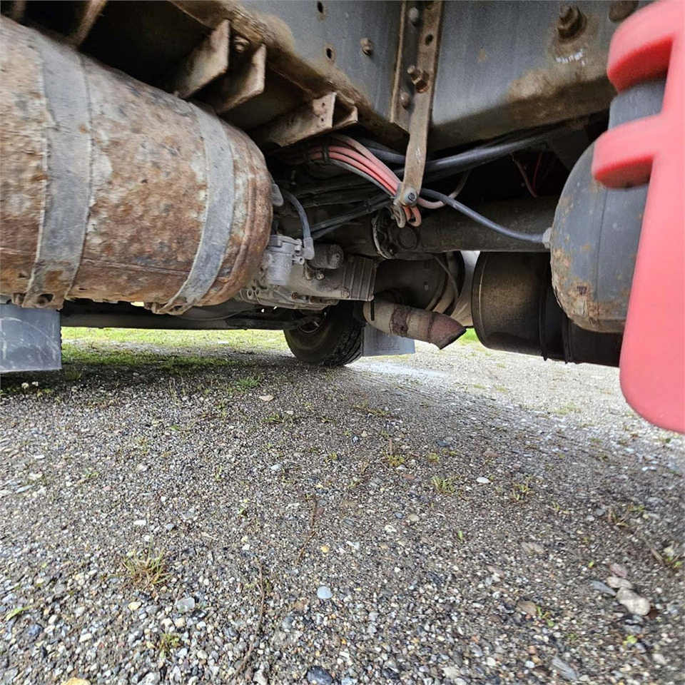 Autocarro furgonato Volvo FM: foto 31