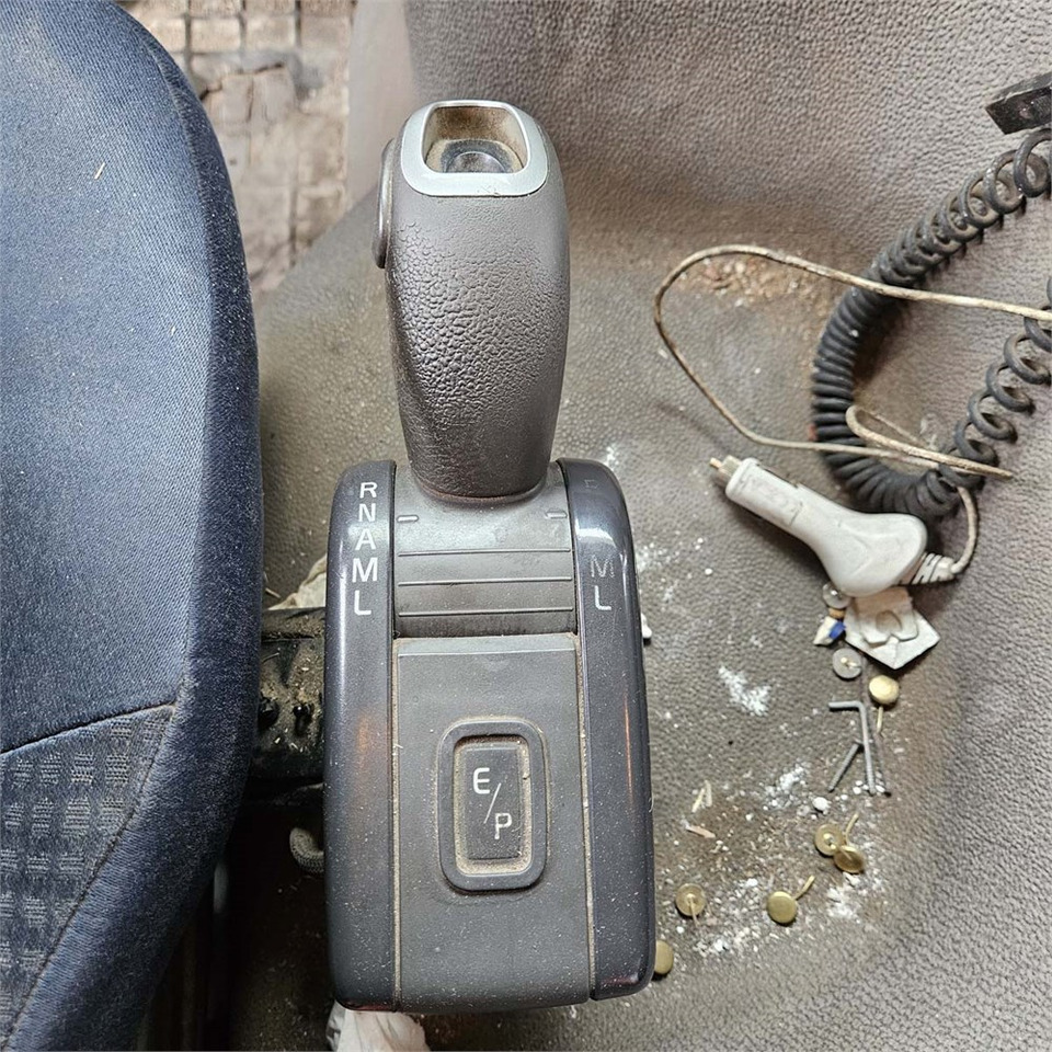 Autocarro furgonato Volvo FM: foto 15