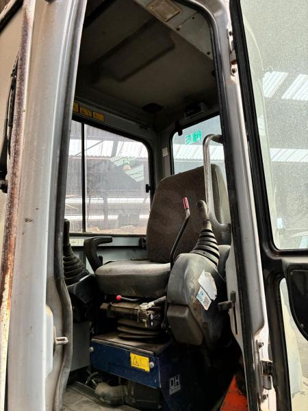 Hitachi EX 50-U - Miniescavatore: foto 2 Hitachi EX 50-U - Miniescavatore: foto 2
