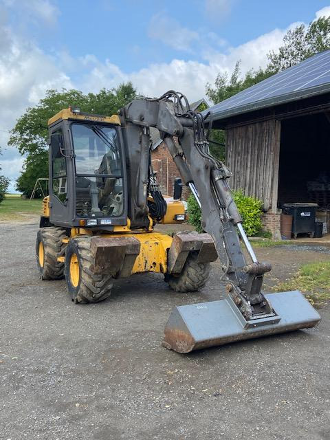 Mecalac 12 MXT - Escavatore gommato: foto 4 Mecalac 12 MXT - Escavatore gommato: foto 4