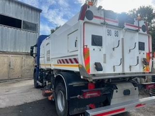 Scania G 360 - Spazzatrice stradale: foto 3 Scania G 360 - Spazzatrice stradale: foto 3