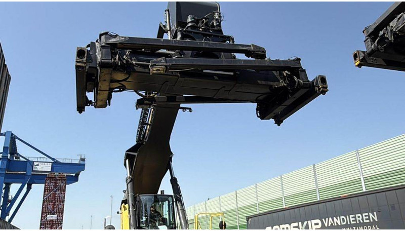 Hyster RS4636IH - Reach stacker: foto 4 Hyster RS4636IH - Reach stacker: foto 4