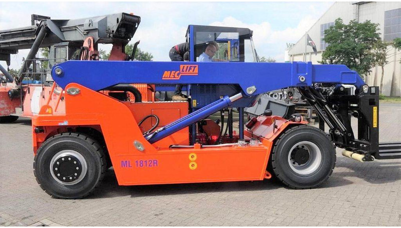 Sollevatore telescopico Meclift ML1812R: foto 10