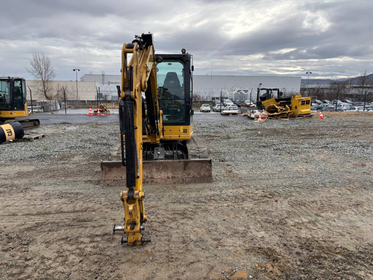 Escavatore cingolato CAT 305: foto 9 Escavatore cingolato CAT 305: foto 9