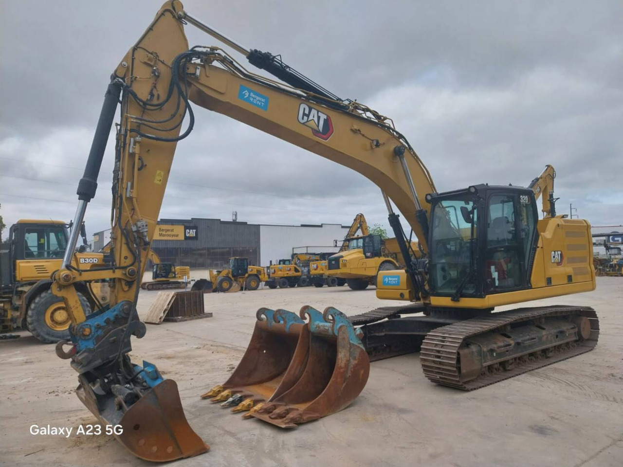 CAT 320 - Escavatore cingolato: foto 1 CAT 320 - Escavatore cingolato: foto 1