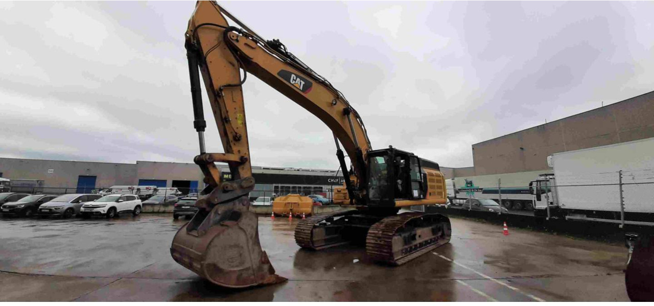 CAT 352F - Escavatore cingolato: foto 1 CAT 352F - Escavatore cingolato: foto 1