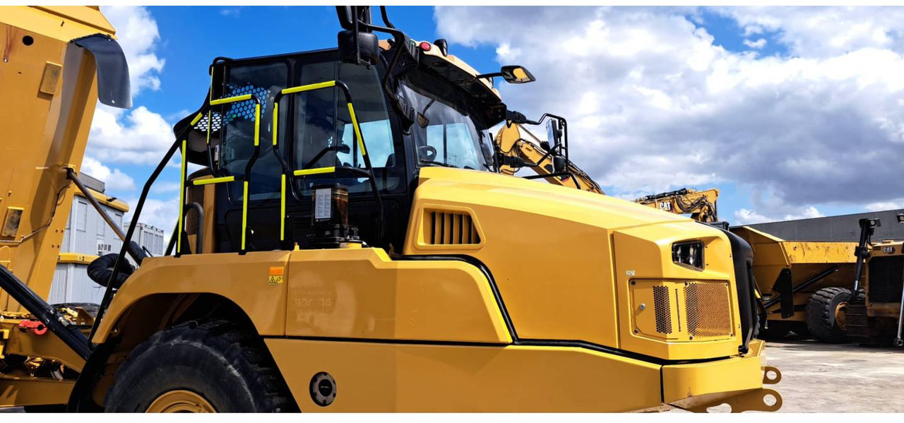 CAT 730 - Dumper articolato: foto 4 CAT 730 - Dumper articolato: foto 4