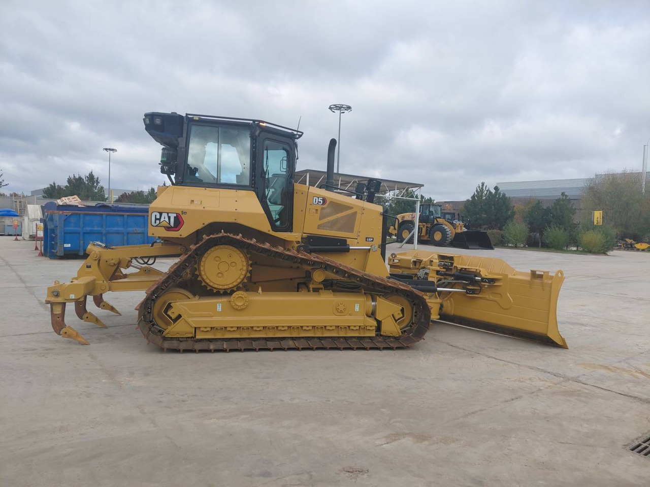CAT D5 - Bulldozer: foto 5 CAT D5 - Bulldozer: foto 5