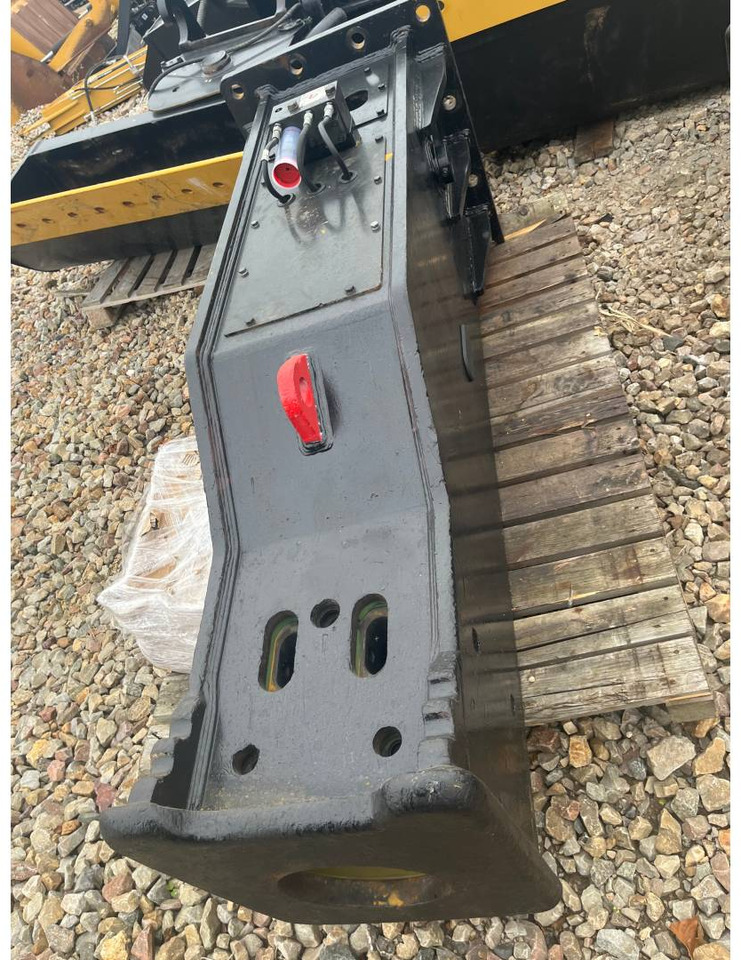 CAT H140GCS - Martello idraulico: foto 2 CAT H140GCS - Martello idraulico: foto 2