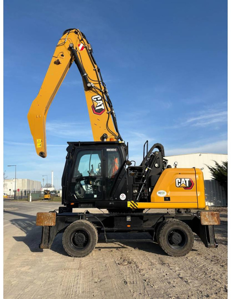 Escavatore gommato CAT MH3024: foto 20 Escavatore gommato CAT MH3024: foto 20