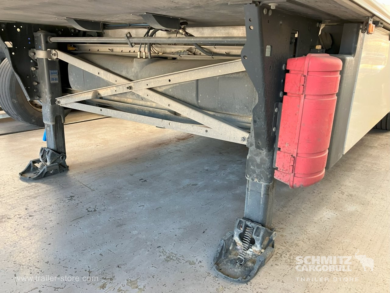 SCHMITZ Semiremolque Frigo Standard Double deck - Semirimorchio cella isotermica: foto 4 SCHMITZ Semiremolque Frigo Standard Double deck - Semirimorchio cella isotermica: foto 4