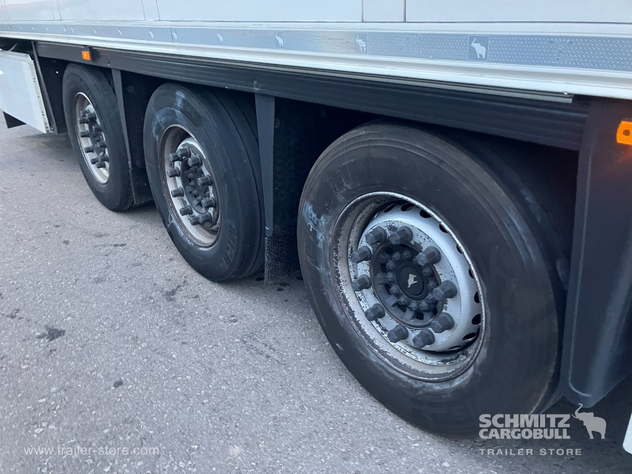SCHMITZ Semiremolque Frigo Standard Double deck - Semirimorchio cella isotermica: foto 4 SCHMITZ Semiremolque Frigo Standard Double deck - Semirimorchio cella isotermica: foto 4