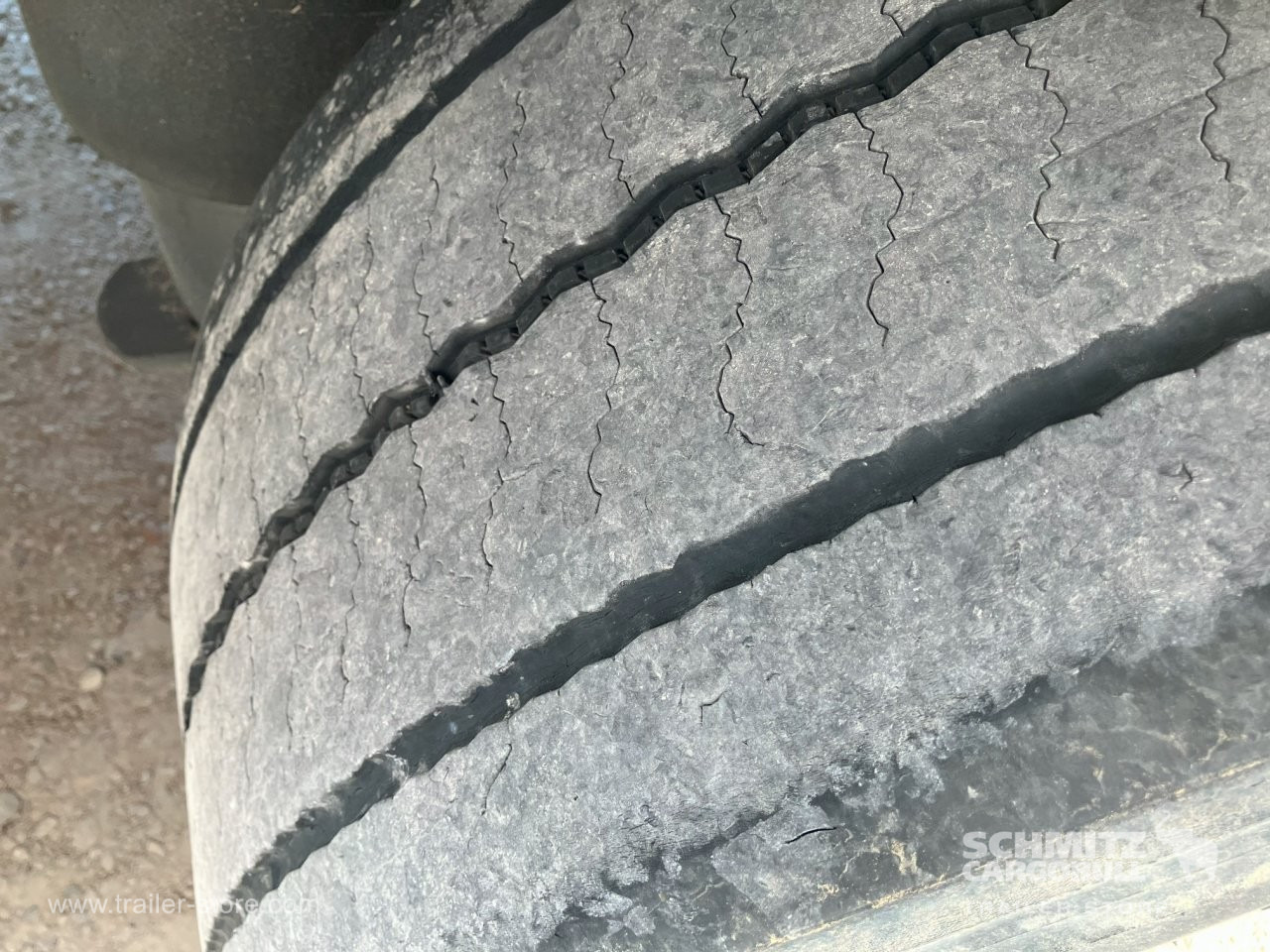 SCHMITZ Semiremolque Frigo Standard - Semirimorchio cella isotermica: foto 4 SCHMITZ Semiremolque Frigo Standard - Semirimorchio cella isotermica: foto 4