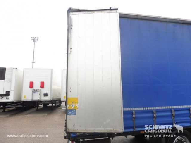 Semirimorchio centinato Schmitz Cargobull Curtainsider Mega: foto 11