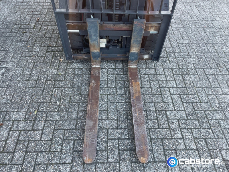 Linde H35D-02 Heftruck - Bouwjaar 2013 - Draaiuren 6892 - Diesel - Side Shift - Freelift - Doorrij hoogte 217 cm !! - Carrello elevatore diesel: foto 5 Linde H35D-02 Heftruck - Bouwjaar 2013 - Draaiuren 6892 - Diesel - Side Shift - Freelift - Doorrij hoogte 217 cm !! - Carrello elevatore diesel: foto 5