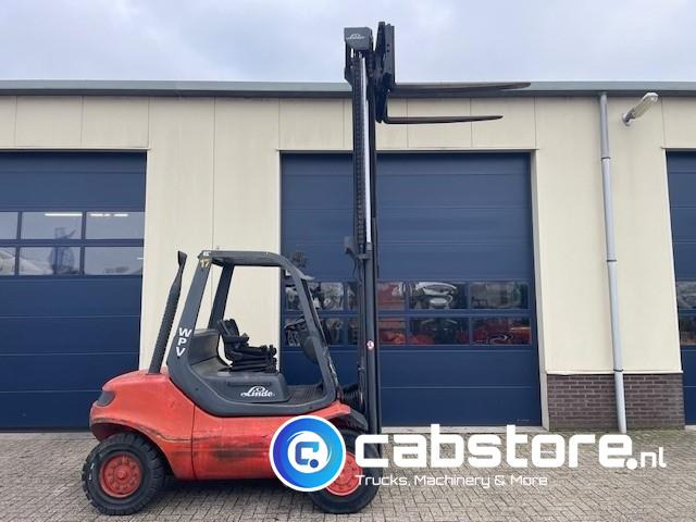 Linde H45D Bouwjaar 2001 - Draaiuren 14.600 - Side Shift - 400 cm hefhoogte - Perkins Diesel - Carrello elevatore diesel: foto 2 Linde H45D Bouwjaar 2001 - Draaiuren 14.600 - Side Shift - 400 cm hefhoogte - Perkins Diesel - Carrello elevatore diesel: foto 2