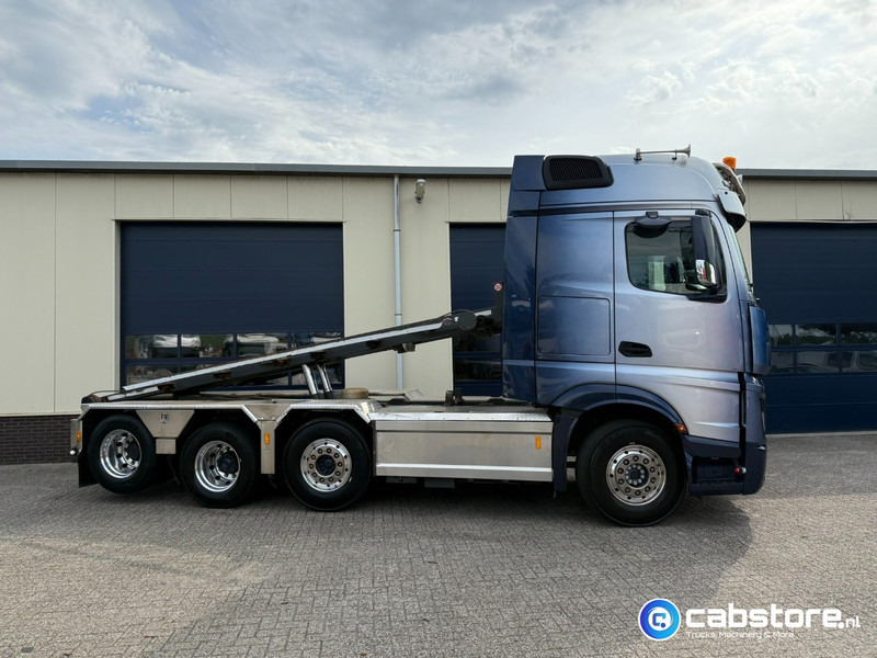 Mercedes-Benz ACTROS 3663 Euro 6 - 8x2 - RETARDER - Bouwjaar 09-2017 - 30 Ton's Container Kabelsysteem - Km 476.892 - Good condition - Camion con sistema di cavi: foto 3 Mercedes-Benz ACTROS 3663 Euro 6 - 8x2 - RETARDER - Bouwjaar 09-2017 - 30 Ton's Container Kabelsysteem - Km 476.892 - Good condition - Camion con sistema di cavi: foto 3