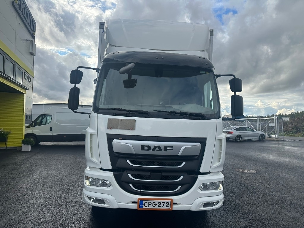 DAF LF 260 4x2 - Autocarro furgonato: foto 2 DAF LF 260 4x2 - Autocarro furgonato: foto 2