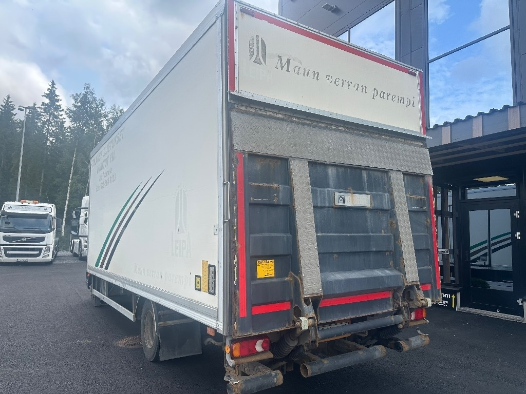 Iveco Eurocargo 100 E22  - Autocarro furgonato: foto 4 Iveco Eurocargo 100 E22  - Autocarro furgonato: foto 4