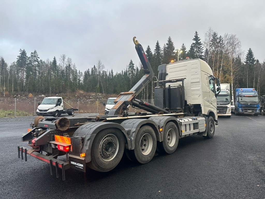 Volvo FH 500 8X4*4 - Autocarro scarrabile: foto 4 Volvo FH 500 8X4*4 - Autocarro scarrabile: foto 4