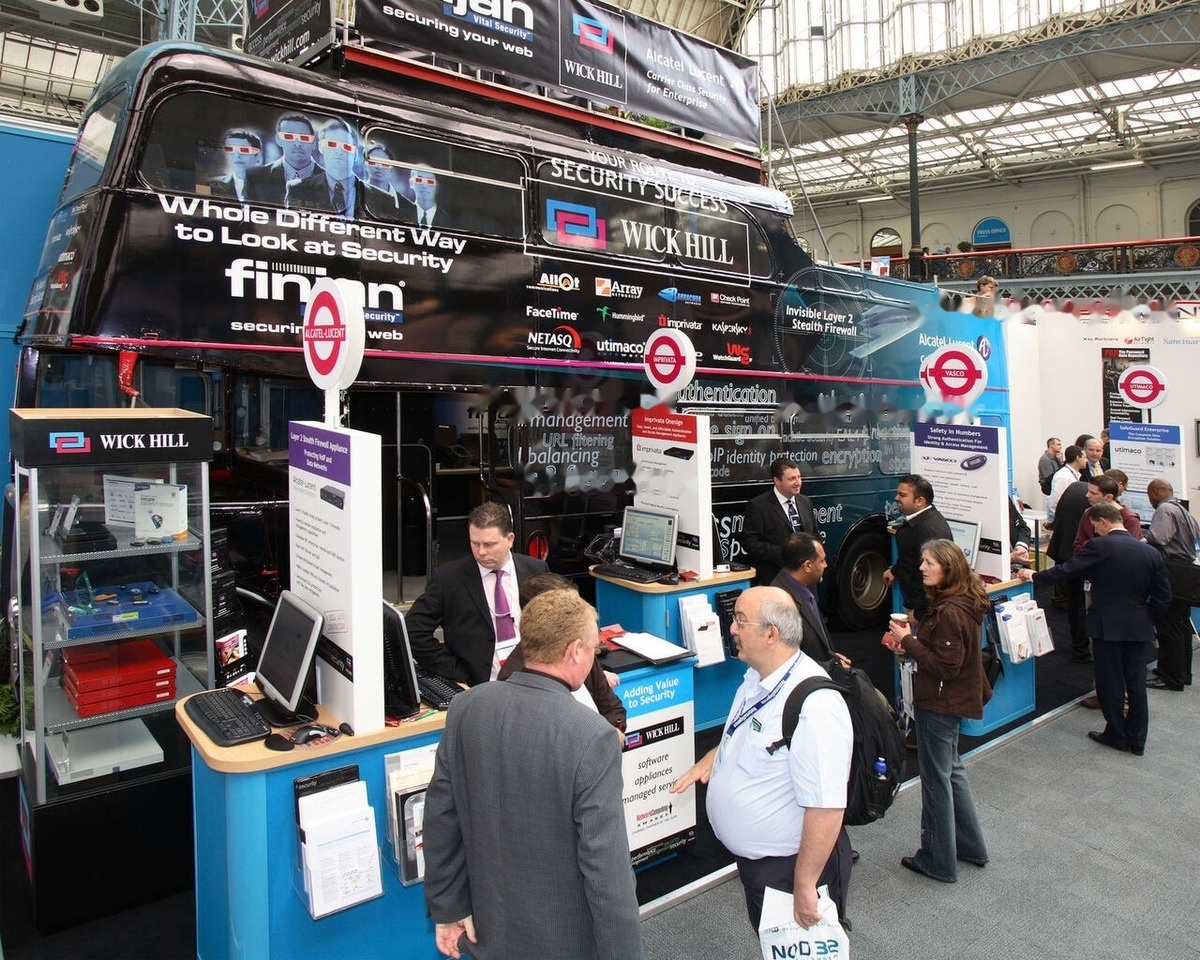 Autobus a due piani Leyland PD3 British Triple-Decker Bus Promotional Exhibition: foto 11