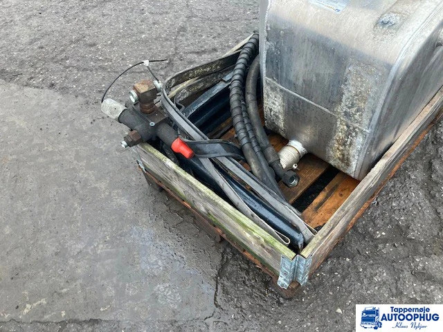 MAN hydraulikanlæg 250 liter - Serbatoio idraulico per Camion: foto 3 MAN hydraulikanlæg 250 liter - Serbatoio idraulico per Camion: foto 3