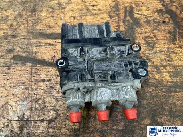 Scania Air suspension valve – Scania 1889795 - Sistema elettrico per Camion: foto 1 Scania Air suspension valve – Scania 1889795 - Sistema elettrico per Camion: foto 1
