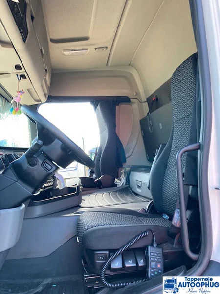 Autocarro furgonato Scania P280 4×2 Box: foto 7 Autocarro furgonato Scania P280 4×2 Box: foto 7