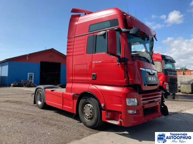 MAN TGX 18.460 4X2 Damaged - Trattore stradale: foto 2 MAN TGX 18.460 4X2 Damaged - Trattore stradale: foto 2