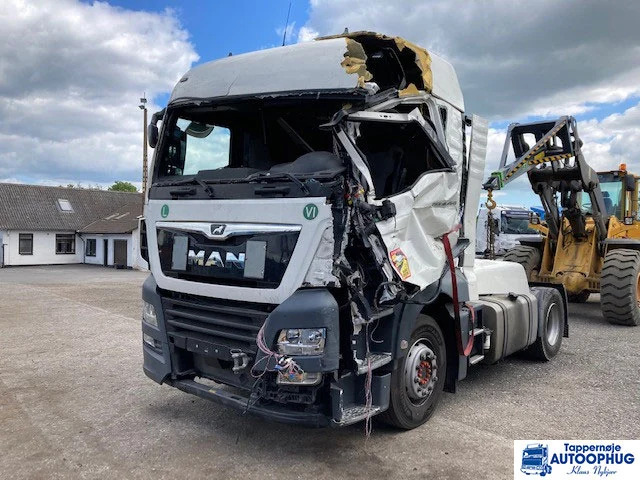 MAN TGX 18.460 - Trattore stradale: foto 1 MAN TGX 18.460 - Trattore stradale: foto 1