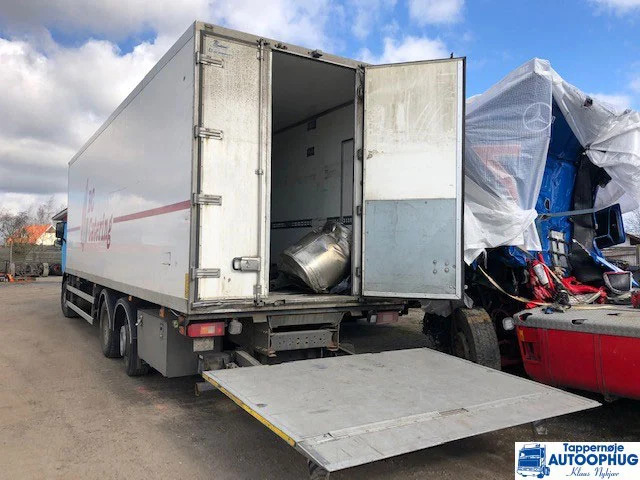 Volvo FM300 6X2 Coolbox - Autocarro frigorifero: foto 4 Volvo FM300 6X2 Coolbox - Autocarro frigorifero: foto 4