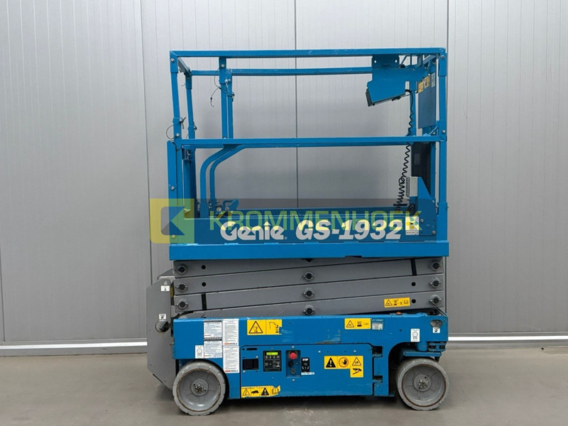 Piattaforma a pantografo Genie GS 1932: foto 8
