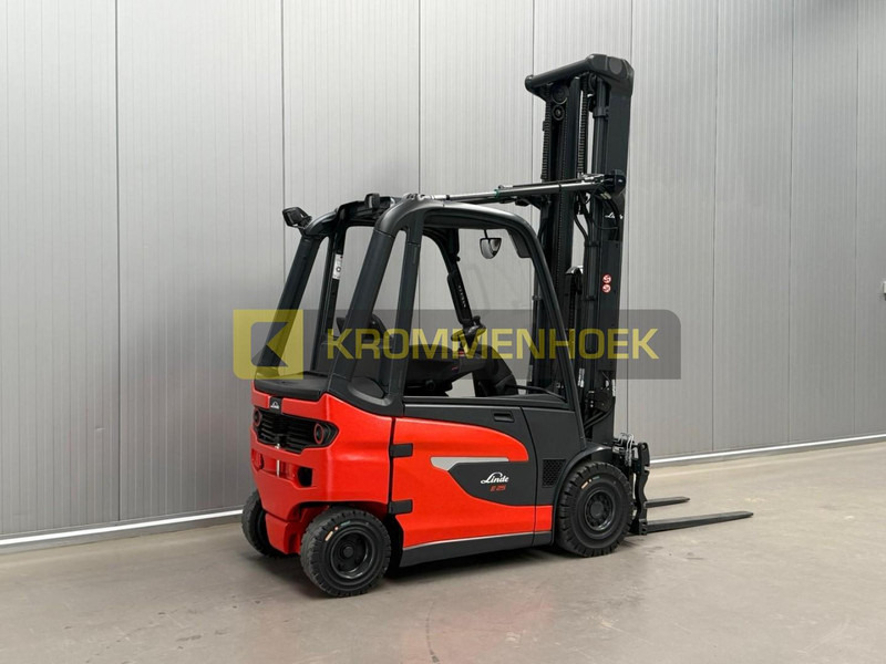 Linde E 25 Triplex 7410 mm - Carrello elevatore elettrico: foto 4 Linde E 25 Triplex 7410 mm - Carrello elevatore elettrico: foto 4