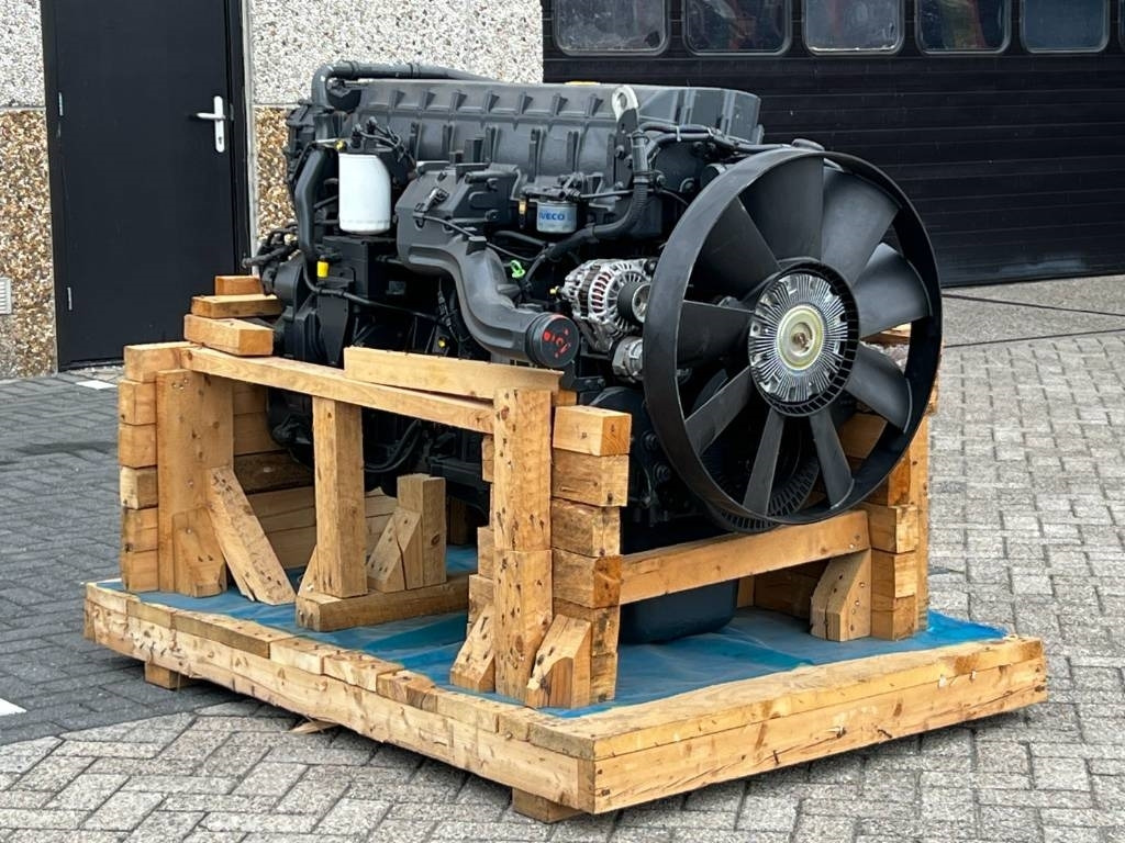 CNH Engine - FPT Cursor 13 - F3BE9681C - Motore per Macchina agricola: foto 1 CNH Engine - FPT Cursor 13 - F3BE9681C - Motore per Macchina agricola: foto 1