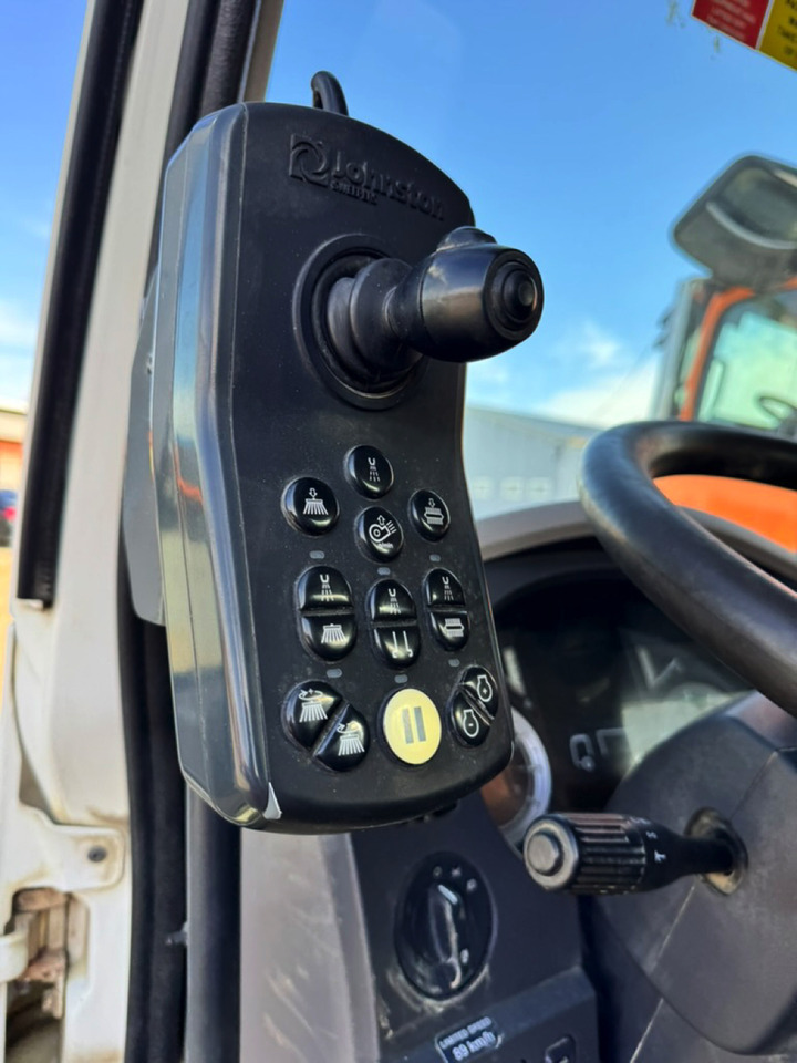 Spazzatrice stradale DAF LF180: foto 10