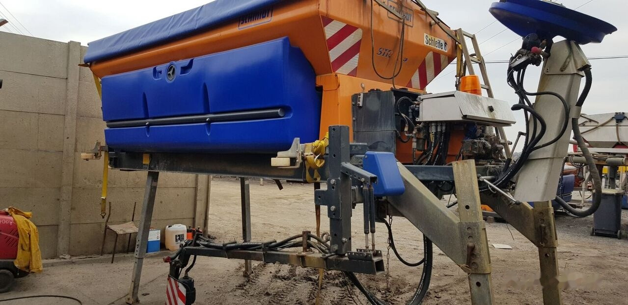 Spargisale per Veicolo speciale/ Comunale Schmidt Solarko piaskarka SCHMIDT STRATOS 5m3: foto 8