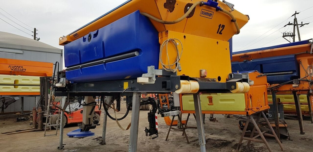 Spargisale per Veicolo speciale/ Comunale Schmidt Solarko piaskarka SCHMIDT STRATOS 5m3: foto 6