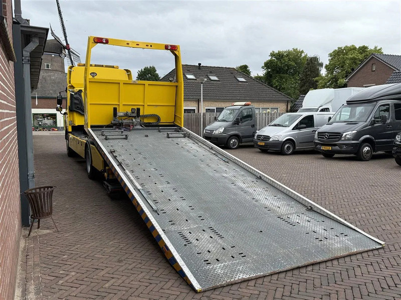 DAF CF 65.300 Towtruck Depannage Lier Brille Sleeper 640x242x104 cm - Carro attrezzi: foto 3 DAF CF 65.300 Towtruck Depannage Lier Brille Sleeper 640x242x104 cm - Carro attrezzi: foto 3