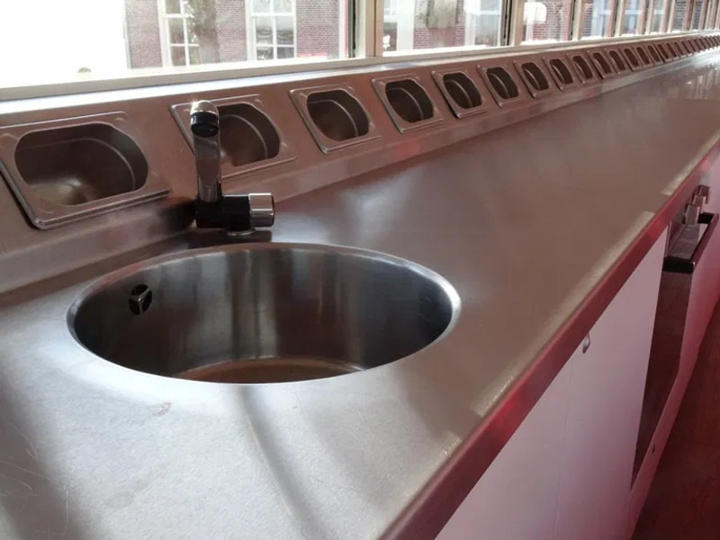 International BLEU BIRDS FOODBUS 3x MAGNETRON KOELKAST SCHOON WATER NUTS AANSLUITING - Pullman: foto 4 International BLEU BIRDS FOODBUS 3x MAGNETRON KOELKAST SCHOON WATER NUTS AANSLUITING - Pullman: foto 4