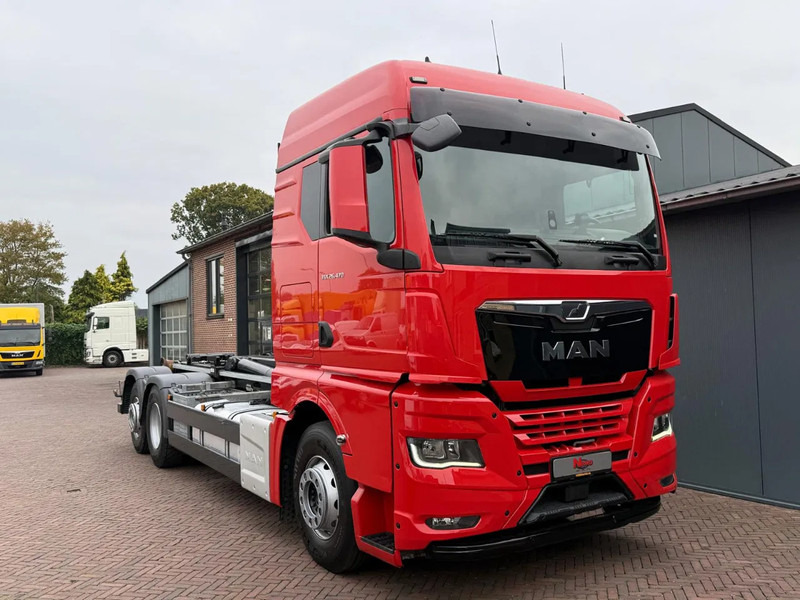 MAN TGX 26.470 Haakarm VDL 21.T Bed Fridge Smart Select - Autocarro portacontainer/ Caisse interchangeable: foto 1 MAN TGX 26.470 Haakarm VDL 21.T Bed Fridge Smart Select - Autocarro portacontainer/ Caisse interchangeable: foto 1