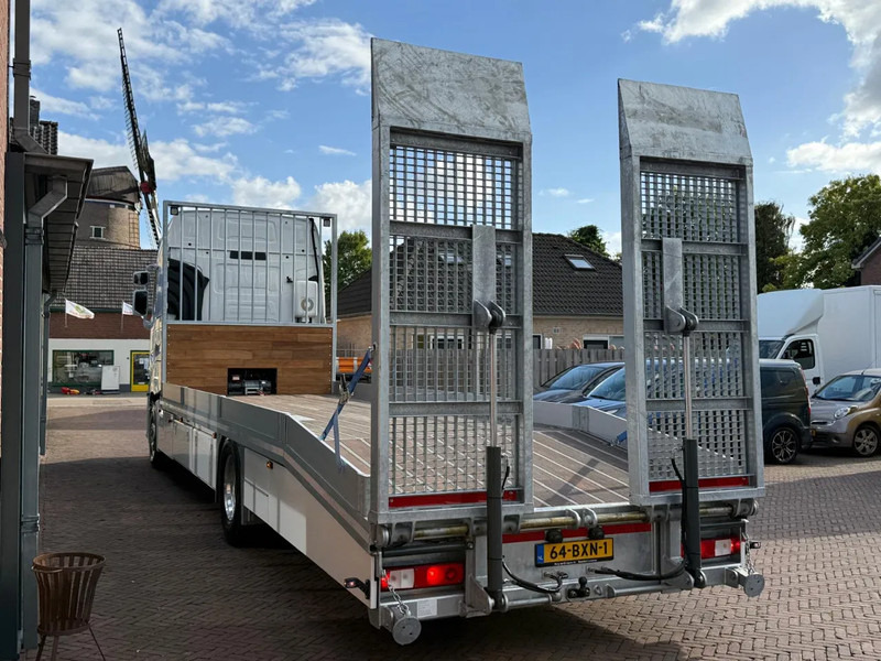 Renault T530 HIGH SHOWTRUCK Unused MULTI Transporter Full Option! - Camion bisarca: foto 5 Renault T530 HIGH SHOWTRUCK Unused MULTI Transporter Full Option! - Camion bisarca: foto 5