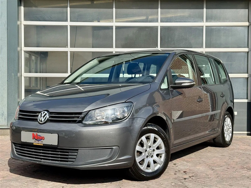 Volkswagen Touran 1.2 TSI 105pk 7 Pers LMV export - Autovettura: foto 2 Volkswagen Touran 1.2 TSI 105pk 7 Pers LMV export - Autovettura: foto 2