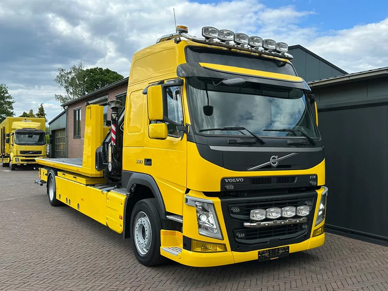 Volvo FM 330 TOWTRUCK FASSI CRANE WHEELLIFT gereserveerd - Carro attrezzi: foto 1 Volvo FM 330 TOWTRUCK FASSI CRANE WHEELLIFT gereserveerd - Carro attrezzi: foto 1