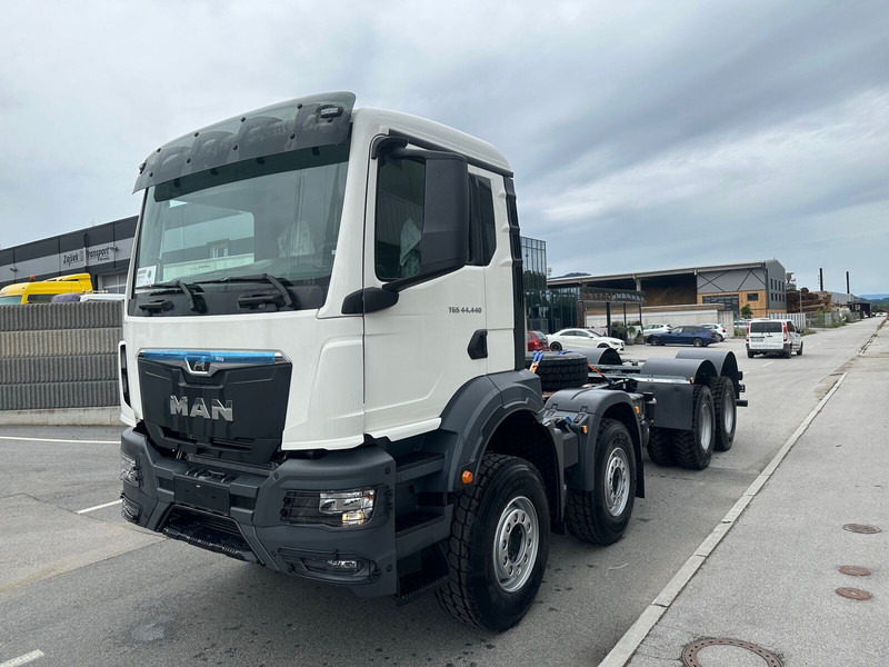 MAN 41.440 - Autocarro telaio: foto 2 MAN 41.440 - Autocarro telaio: foto 2