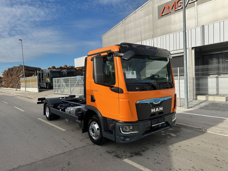 MAN TGL 8.160 - Autocarro telaio: foto 1 MAN TGL 8.160 - Autocarro telaio: foto 1