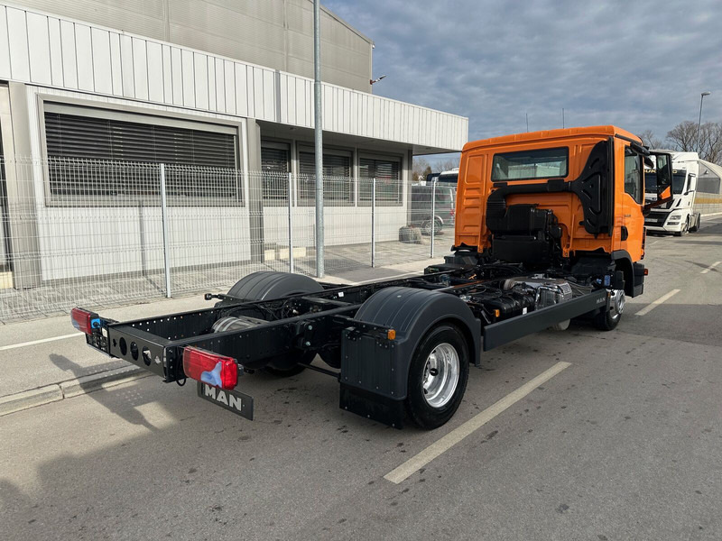 MAN TGL 8.160 - Autocarro telaio: foto 3 MAN TGL 8.160 - Autocarro telaio: foto 3